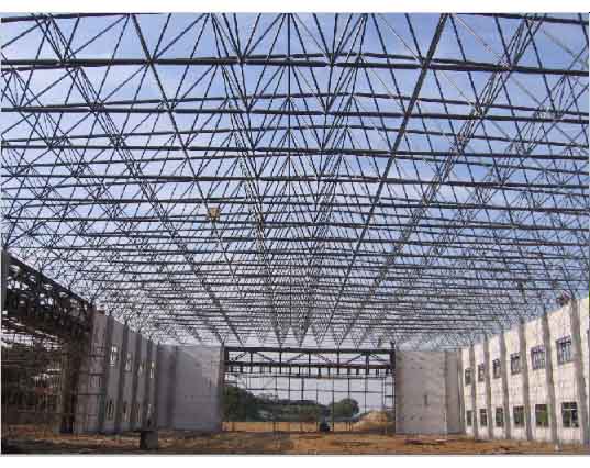 建瓯湖南长沙5712飞机库网架工程